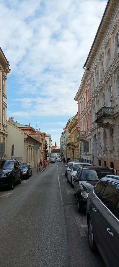 Nice Flat Under The Castle Bratislava Eksteriør billede